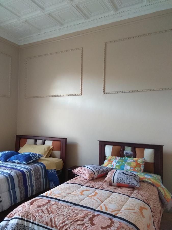 Hostal Mediodia Quito Exteriör bild