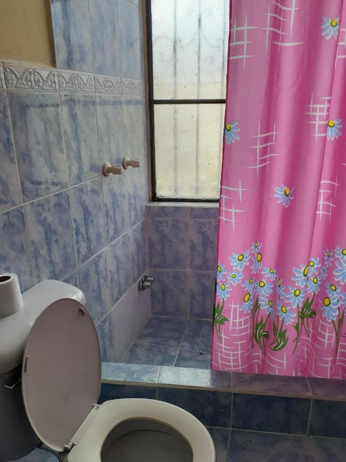 Hostal Mediodia Quito Exteriör bild