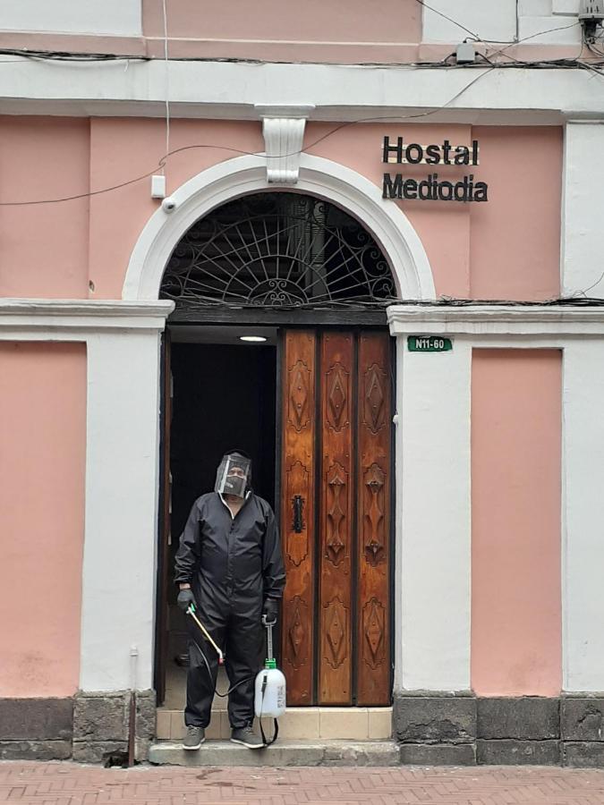 Hostal Mediodia Vandrarhem Quito Exteriör bild