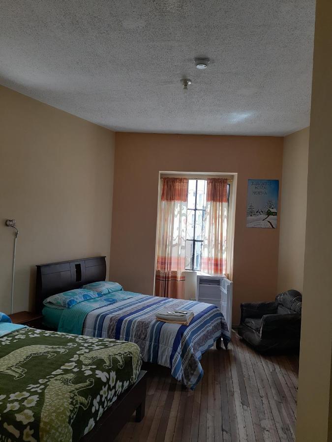 Hostal Mediodia Quito Exteriör bild