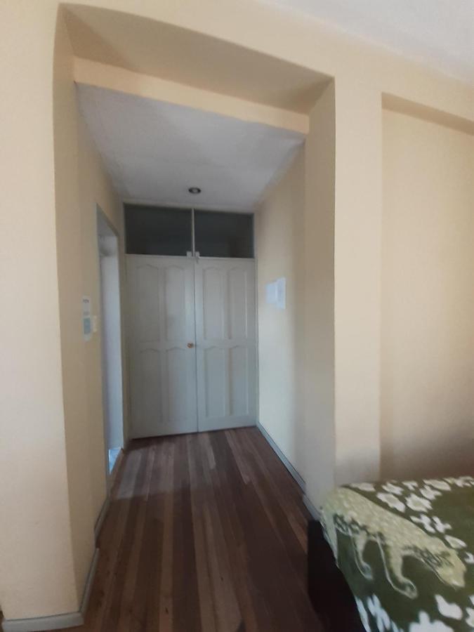 Hostal Mediodia Quito Exteriör bild